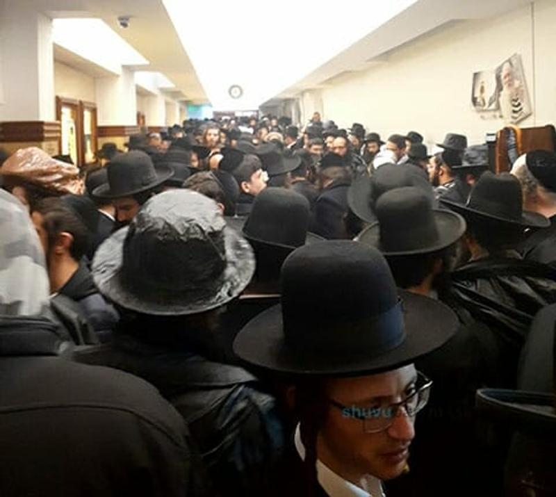 "באיזה צד אתה רוצה להיות שיגיע המשיח"? שיחה מהרדיו בהתבוננות עמוקה על מצב הרב