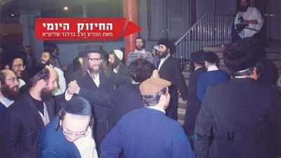 הזמירות והריקודים מעלים את התפילה - החיזוק היומי מהגה"צ הרב אליעזר ברלנד שליט"א