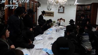 חבורת בני הנעורים בהשתתפות הגה"צ רבי אליעזר ברלנד שליט"א לחבורת הבחורים מבני ברק