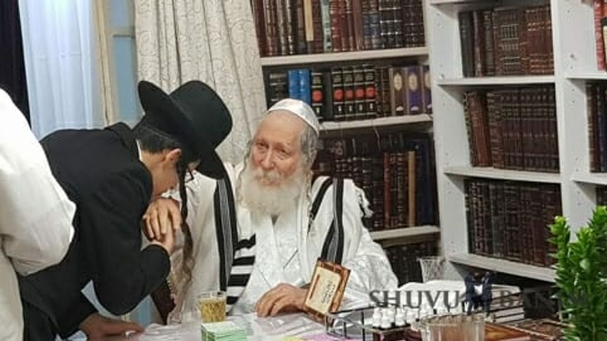 קבלת קהל בערב חג השבועות אצל הגר"א ברלנד שליט"א - מאורעות שבועות תשע"ט