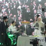 "ע"י האור של חנוכה חנה הורידה את נשמת המשיח" – חנוכה מאת הגה"צ הרב אליעזר ברלנד שליט"א