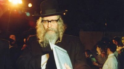 בלעדי: דברי הגה"צ הרב אליעזר ברלנד לפרשת בא ולחודש שבט - "כשמשפילים את האדם הוא יכול להיכנס עם הגוף לגן עדן"