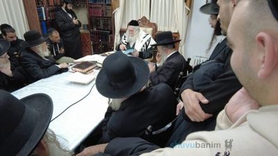 שיעור לראשון לציון במעונו של מורינו הרב אליעזר ברלנד שליט"א