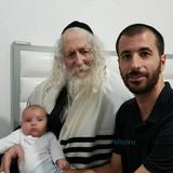 "אפילו חילונים גמורים עושים הכול להגיע לבית הכנסת בכיפור" - שיעור של הגה"צ הרב אליעזר ברלנד שליט"א