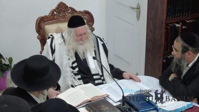 Yeshivat Tzama Nafshi in Shiur with Rabbi Eliezer Berland Shlit"a