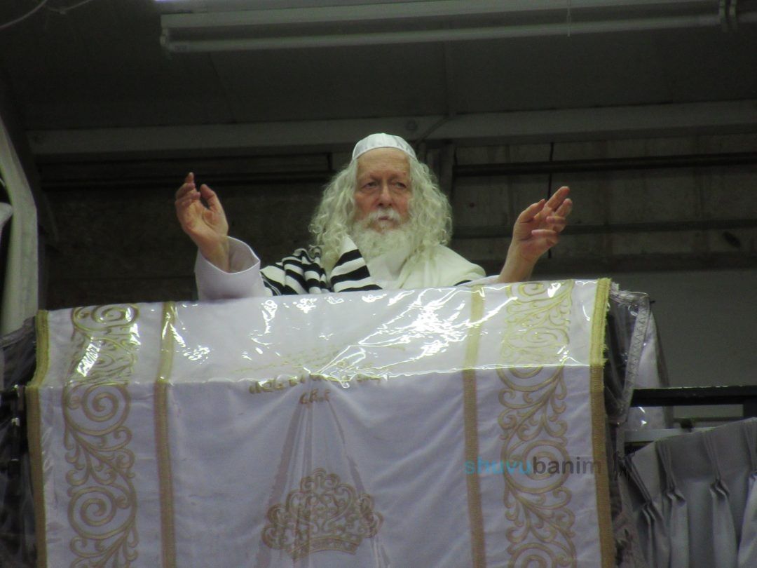 כי יצפנני בסוכו • סיקור חג סוכות בצילו של הגה"צ רבי אליעזר ברלנד שליט"א