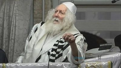 חג ראשון של סוכות במחיצתו של הגה"צ רבי אליעזר ברלנד שליט"א - הסיקור המלא