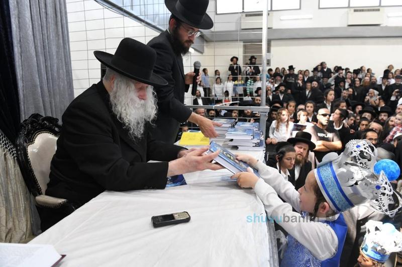 בֶּן חָמֵשׁ לַמִּקְרָא • מסיבת חומש לילדי החמד בהשתתפות הגה"צ רבי אליעזר ברלנד