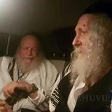 ר' יְחֶזְקֵאל הוּא לֹא יָכַל לִסְבּוֹל אֶת הָעוֹלָם הַזֶּה שְׁנִיָּה • ליומא דהילולא של הגאון רבי יחזקאל ברלנד זצוק"ל