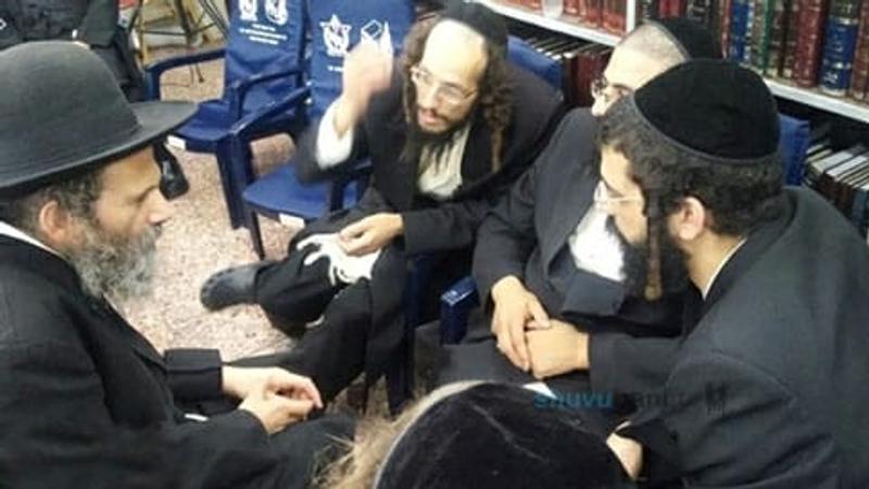 המקובל הצדיק הרב י"מ סלמנוביץ': "הרב ברלנד קודש קודשים ולא יעזור כלום לאף אחד"