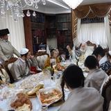 תיעוד נדיר: הגה"צ רבי אליעזר ברלנד שליט"א בסעודת הפורים במעון קודשו