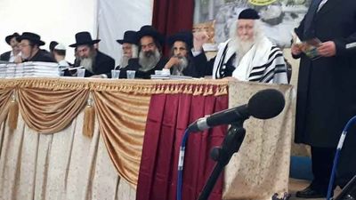 בֶּן חָמֵשׁ לְמִקְרָא • מעמד חומש סעודה בבית מורינו הרב שליט"א לתלמוד תורה אמונת ציון