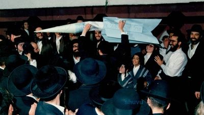 בְּלִי טִילִים וּמַסֵּכוֹת • שלושים ושלוש שנים למלחמת המפרץ ותיקי שובו בנים חוזרים לאותם ימים אפופי פחד וחרדה בכל הארץ