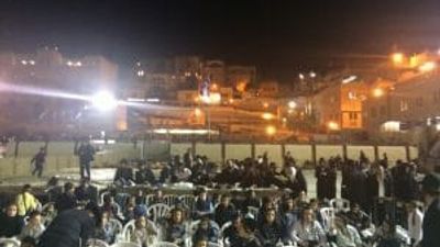 The weekly prayer rally for the success of Rabbi Berland at the kotel