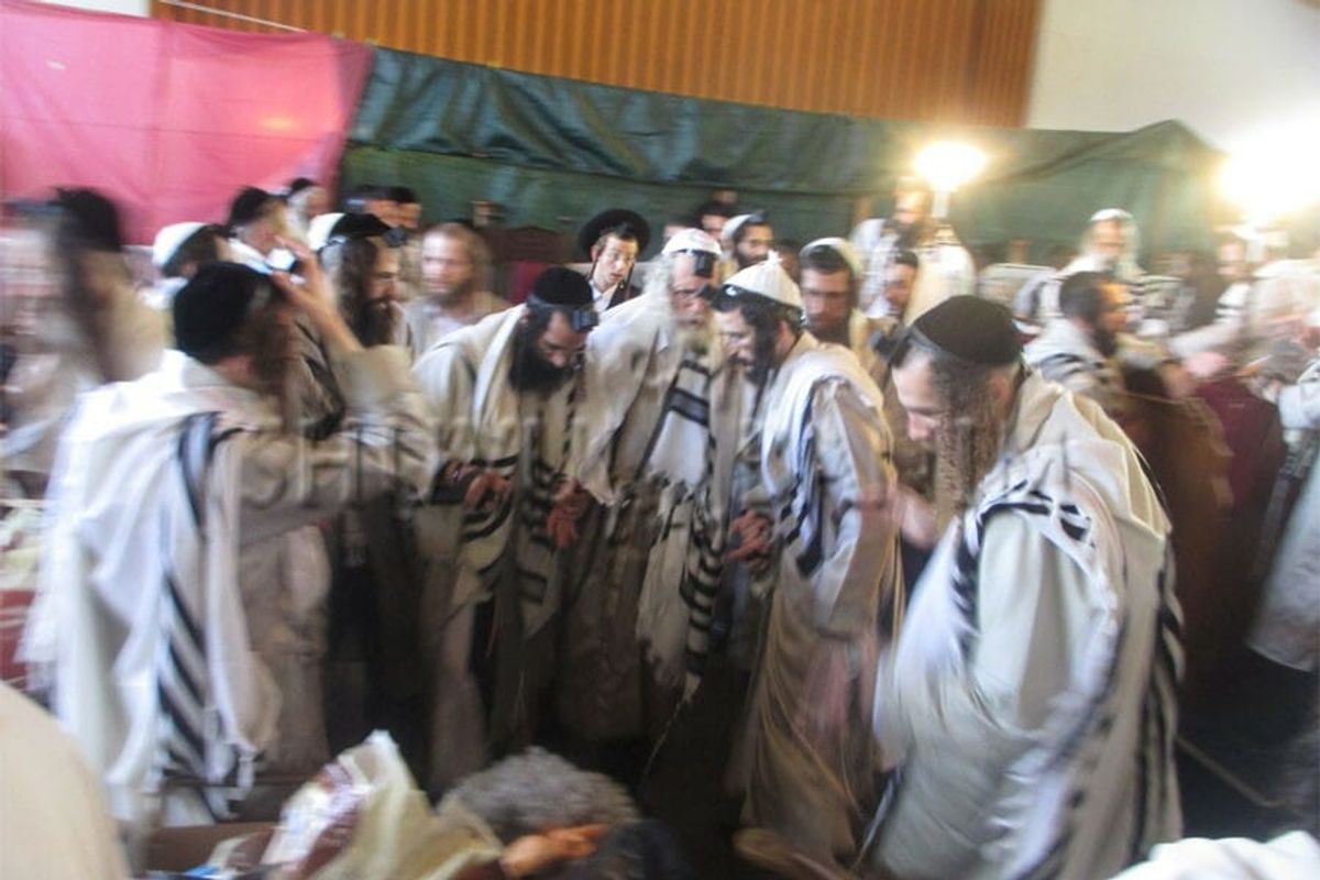 תפילה חדשה לחודש אדר מאת הגה"צ הרב אליעזר ברלנד שליט"א