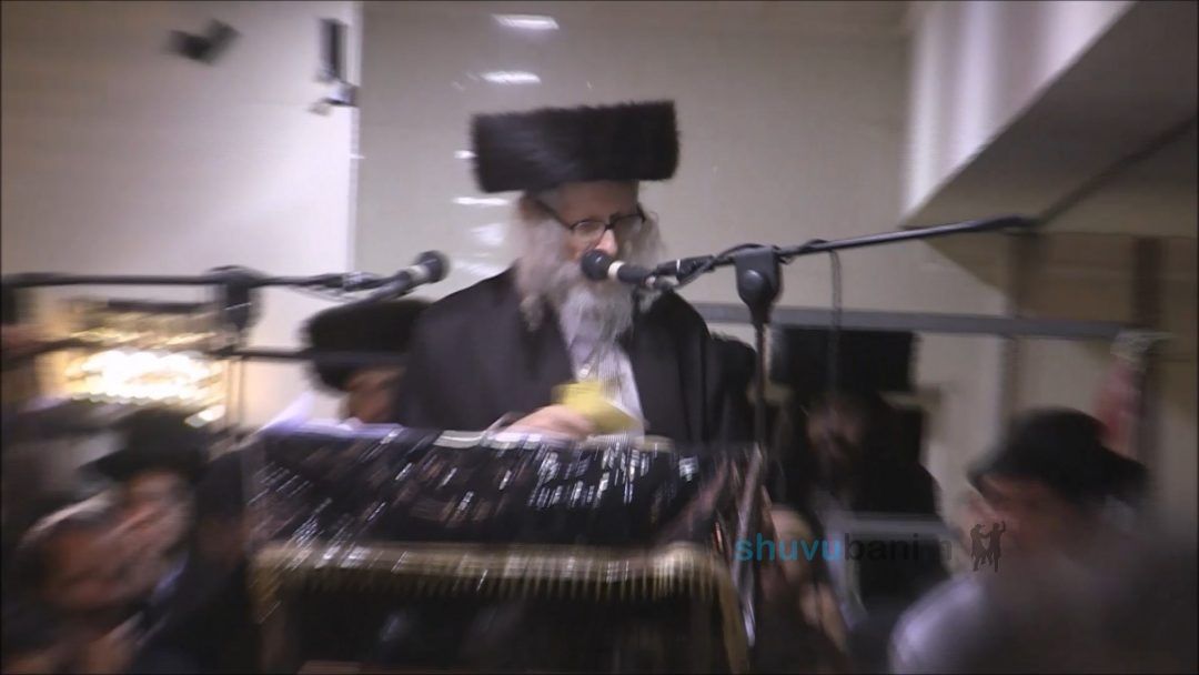 כָּל שְׁתִיַּת הַיַּיִן זֶה לְהַגִּיעַ לִידֵי דְּבֵקוּת בַּה' לִרְאוֹת אֶת ה' פָּנִים אֶל פָּנִים! שיעור אש להבה לחג הפורים מהגה"צ רבי אליעזר ברלנד שליט"א