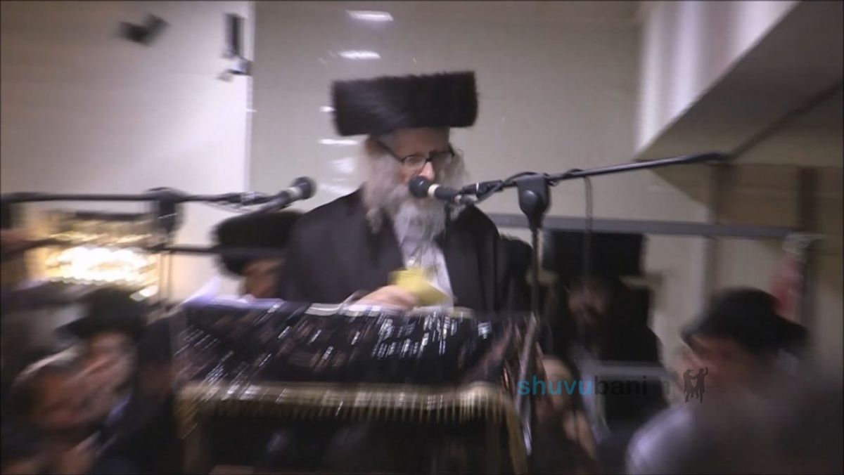 כָּל שְׁתִיַּת הַיַּיִן זֶה לְהַגִּיעַ לִידֵי דְּבֵקוּת בַּה' לִרְאוֹת אֶת ה' פָּנִים אֶל פָּנִים! שיעור אש להבה לחג הפורים מהגה"צ רבי אליעזר ברלנד שליט"א