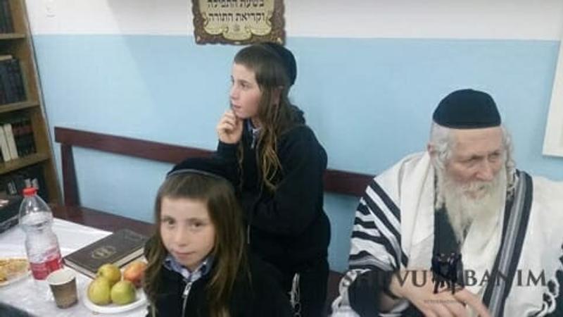 חתונת אפרים גלטמן ומסע הקודש של הגה"צ הרב אליעזר ברלנד שליט"א בכפר סבא