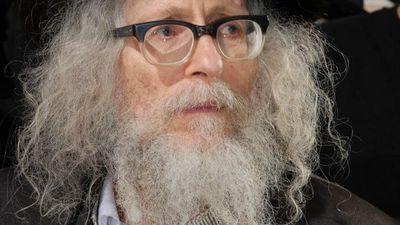 "האתר הזה מפרסם את דעת רבינו האמתית" - שיחה מיוחדת של הגה"צ הרב אליעזר ברלנד שליט"א לאתר 'שובו- בנים אינטרנשיונל