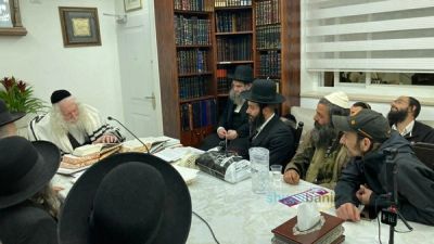 שיעור לשובו בנים באר שבע במעון קודשו של הגה"צ רבי אליעזר ברלנד שליט"א