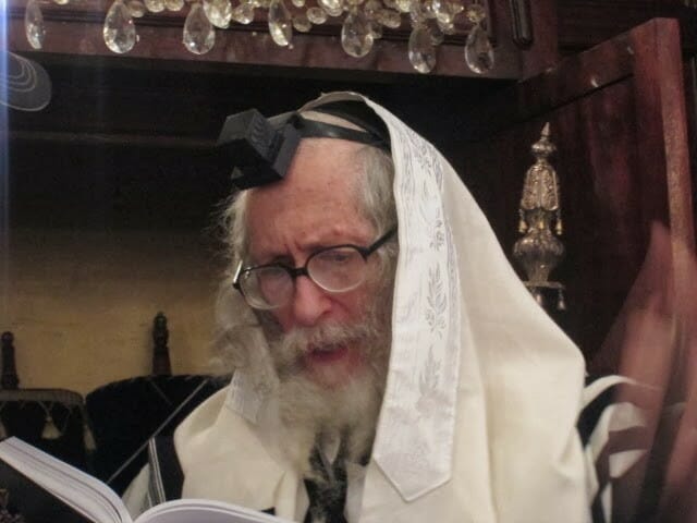 הגבאי הרב נתן בזאנסון בדיווח מבית החולים אודות מצבו של הגה"צ הרב אליעזר ברלנד שליט"א - "הרופא אמר לי ששום בן אדם לא יכול לעבור את הייסורים שהרב ברלנד שליט"א עובר"