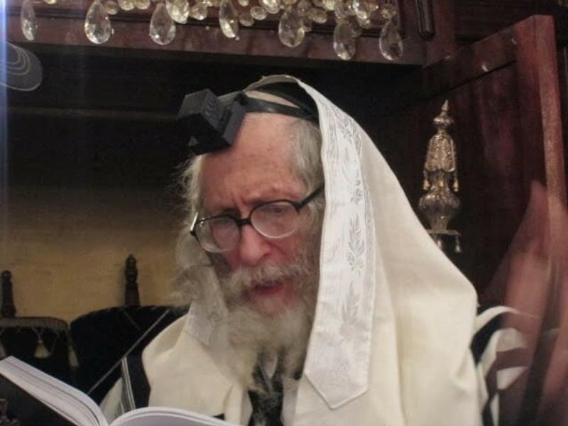 הגבאי הרב נתן בזאנסון בדיווח מבית החולים אודות מצבו של הגה"צ הרב אליעזר ברלנד