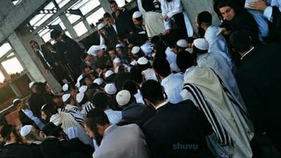 "סודות חודש אלול" - הגה"צ הרב אליעזר ברלנד שליט"א