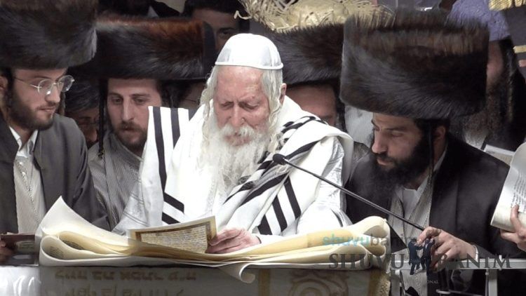 וְנַחְתּוֹם בְּטַבַּעַת הַמֶּלֶךְ אֵין לְהָשִׁיב • תפילת ערבית וקריאת המגילה ליל פורים המשולש