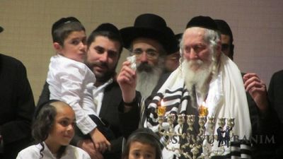 "אם היה לו ביטול לצדיק היה מקבל מלכות עולם" - הכנס באשדוד, כל המראות ודברי התורה