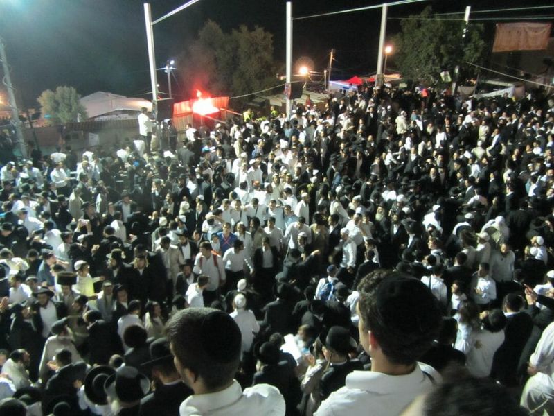 המונים הקשיבו לשיעורו של הרב ברלנד שליט