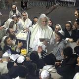 מרגש: התפילה ההיסטורית הראשונה מאז השתחרר הגה"צ הרב אליעזר ברלנד שליט"א