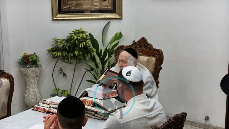 מורנו הרב אליעזר ברלנד שליט