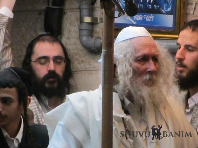 "אם רבי עקיבא היה בא לכל השיעורים הוא לא היה נסרק במסרקות של ברזל"