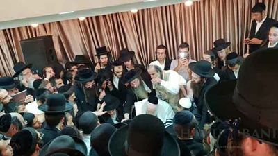 יראה ופחד - קבלת עול מלכות שמיים עם הגה"צ הרב אליעזר ברלנד שליט"א בבר המצווה של משפחת כהן וביקור בבר המצווה של משפחת גולדשטיין