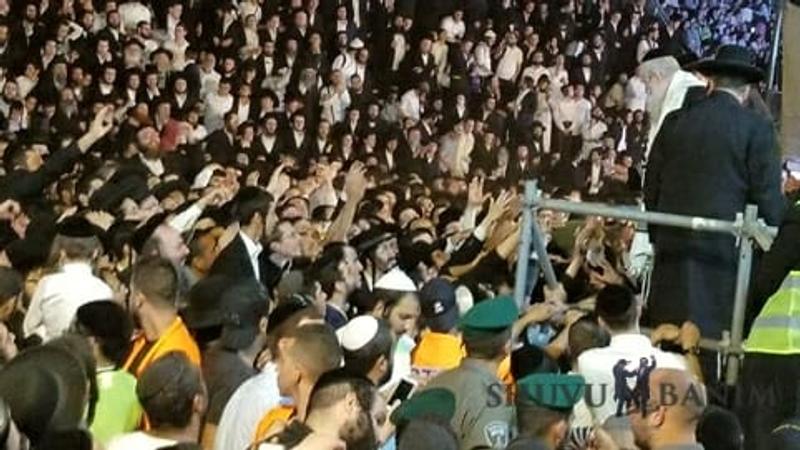 "המשיח יגיע דרך מירון" - דברי הגה"צ הרב אליעזר ברלנד שליט"א