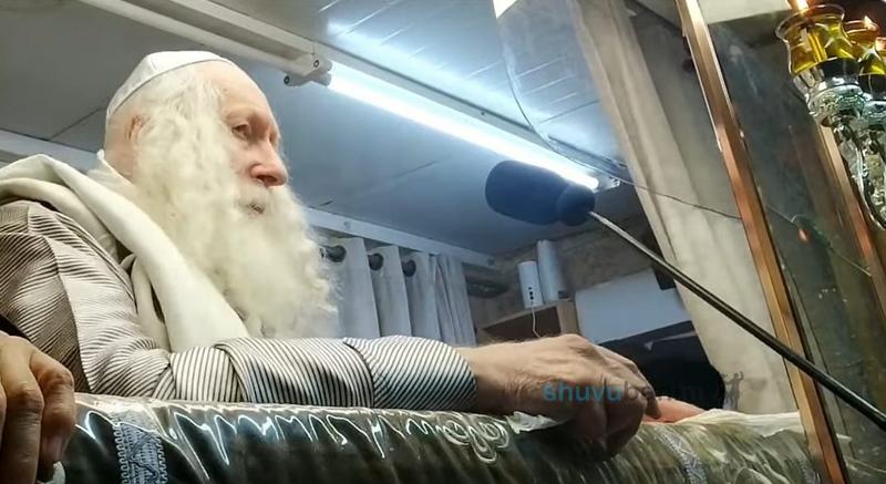 סדר הדלקת נרות חנוכה ותפילה לנר חמישי מהגה"צ רבי אליעזר ברלנד שליט"א