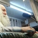 סדר הדלקת נרות חנוכה ותפילה לנר חמישי מהגה"צ רבי אליעזר ברלנד שליט"א