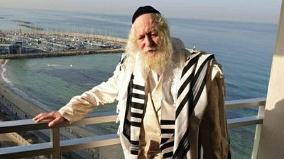 Exclusive -- Photo of Rav Berland an Hour Before Entering Prison 10-28-21