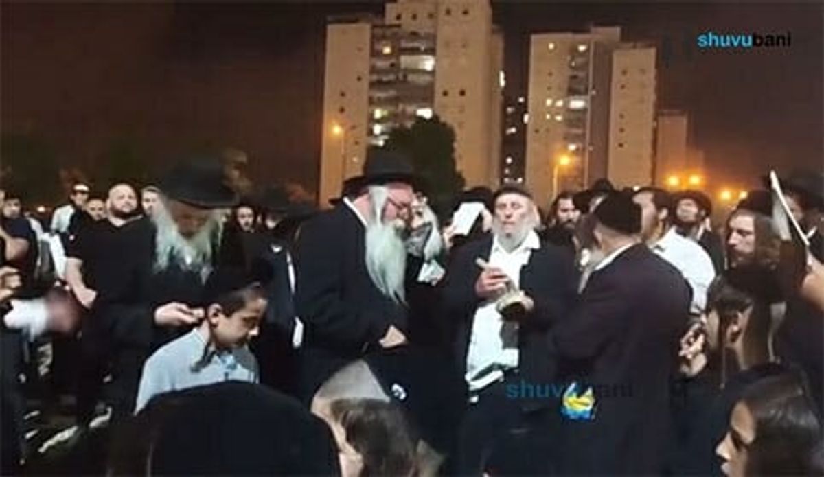 עצרת התפילה ברמלה - "הרב ברלנד הוא הרבי של העולם"