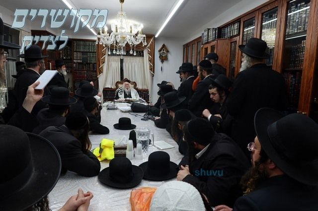 שיעור לאברכי 'משמר החומה' במעונו של הגה"צ רבי אליעזר ברלנד שליט"א