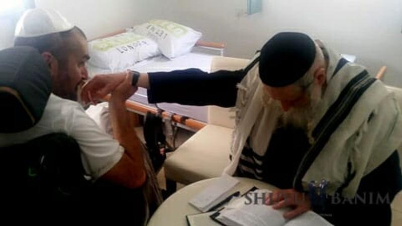 מדברי הגה"צ הרב אליעזר ברלנד שליט"א - המראות ממסעות הקודש של הצדיק