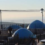 לַעֲבֹר אֶת כָּל הַמַּחְסוֹמִים וּלְהַגִּיעַ בַּזְּמַן לַהַדְלָקָה עִם הָרַב • תפילה חדשה מהגה"צ רבי אליעזר ברלנד שליט"א בדרך למירון