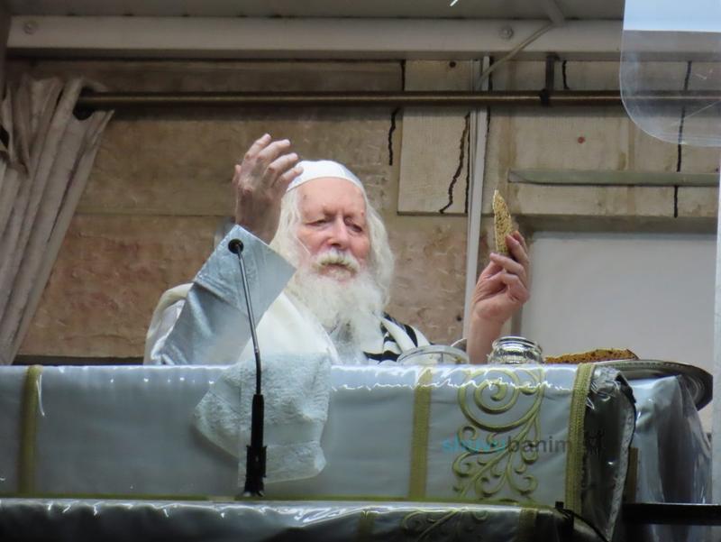 וְלֹא יֵרָאוּ פָנַי רֵיקָם • סיקור משבת חול המועד פסח בצילו של הגה"צ רבי אליעזר