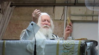 וְלֹא יֵרָאוּ פָנַי רֵיקָם • סיקור משבת חול המועד פסח בצילו של הגה"צ רבי אליעזר ברלנד שליט"א