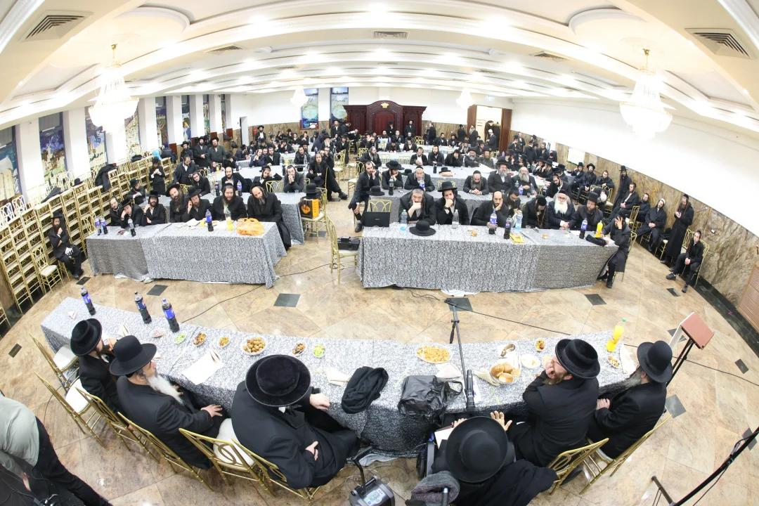 אִילָן בַּמֶּה אֲבָרֶכְךָ • כנס ט"ו בשבט לחבורת האברכים דקהילת "שובו בנים"