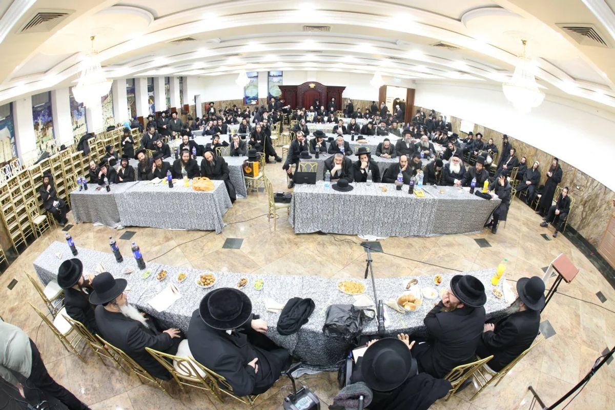 אִילָן בַּמֶּה אֲבָרֶכְךָ • כנס ט"ו בשבט לחבורת האברכים דקהילת "שובו בנים"