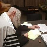 תפילה חדשה להינצל מהקורונה ובמיוחד לנשים הרות - הגה"צ הרב אליעזר ברלנד שליט"א