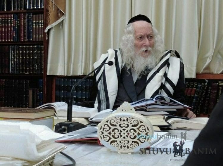 Supporters of the Beit Midrash in Shiur at Home of Rabbi Eliezer Berland Shlit”a