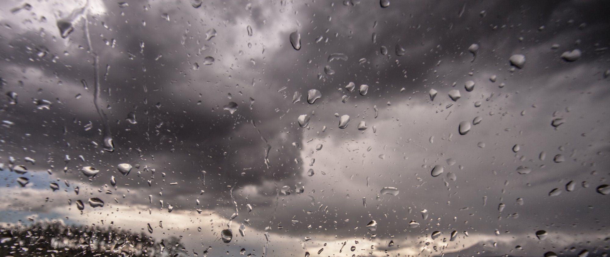 החודש שבו יתחיל הכהן הגדול לשרת בבית המקדש - תפילה למולד חודש מר חשון מפי הגה"צ הרב אליעזר ברלנד שליט"א