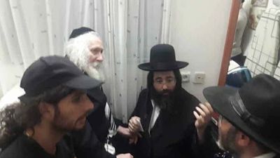 ז' אב - "דֶּרֶךְ לוּז נִכְנָסִים לְבֵית אֵל ודֶּרֶךְ לֵאָה זוכים לְרָחֵל" הגה"צ הרב אליעזר ברלנד שליט"א